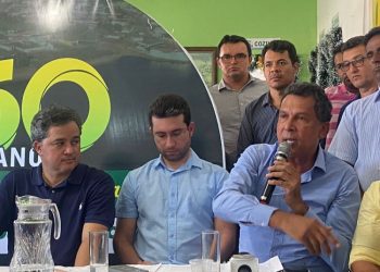 Após ter se viabilizado com a ajuda de Efraim, Ricardo Barbosa muda o tom e diz ter “pendências” com o deputado