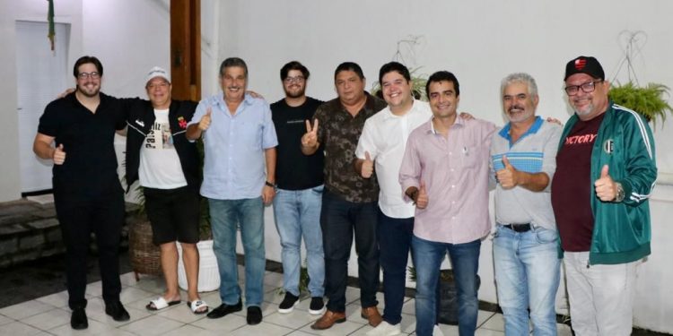 Deputado Anderson Monteiro ignora candidatura de Ricardo e anuncia apoio a Bruno Roberto para o Senado