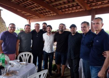 Em passagem pelo Sertão, Pedro recebe apoio das oposições em seis cidades