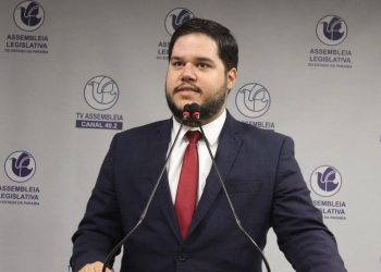 Anderson Monteiro volta a afirmar que mesmo apoiando Veneziano, não votará em Ricardo para senador: “Questão de coerência”