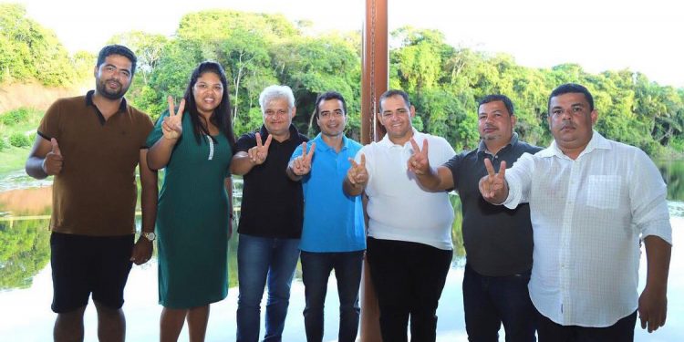 Em Alhandra, Bruno Roberto recebe apoio de vereadores, ex-vereadores e ex-vice-prefeito