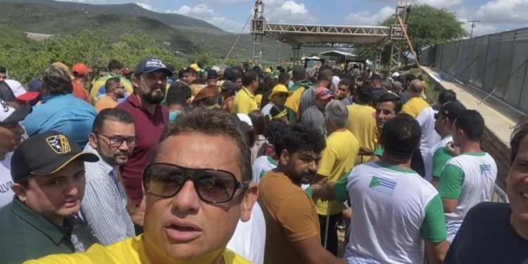 Walber Virgolino e Pâmela Bório são barrados em agenda de Bolsonaro