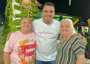 Em Santa Rita, ex-deputada Estefânia Maroja e todo o seu grupo político reafirmam apoio a Pedrito