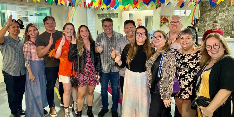 Efraim prestigia o São João de Campina, Patos, Santa Luzia, Bananeiras e outras grandes festas da Paraíba