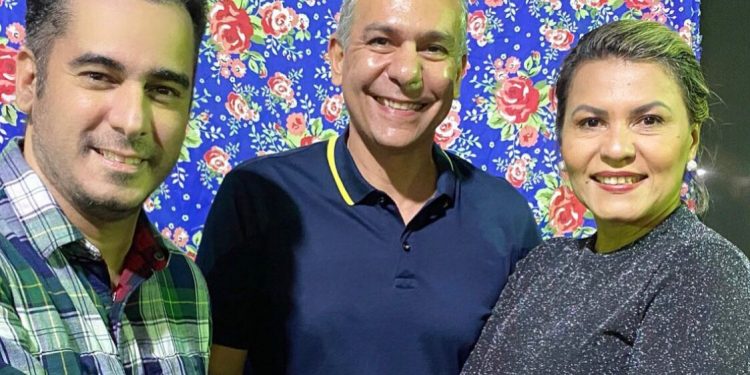 Helton Renê desiste de disputar vaga na ALPB e anuncia apoio a Jane Panta