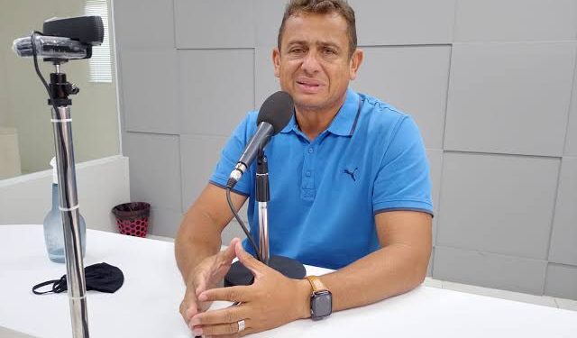 Walber revela não ter apoio de nenhum gestor paraibano: “Apoio de prefeito é caro e eu não tenho dinheiro”