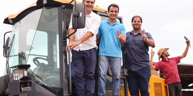 Bruno Roberto entrega equipamento em Guarabira, reforça parceria com Marcus Diogo e promete novos investimentos