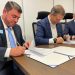 Dinho e Cícero assinam contrato de empréstimo para construção da nova sede da CMJP