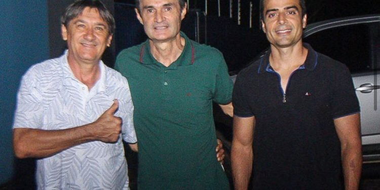 Bruno Roberto cumpre agenda ao lado de Romero em Campina e afasta especulações