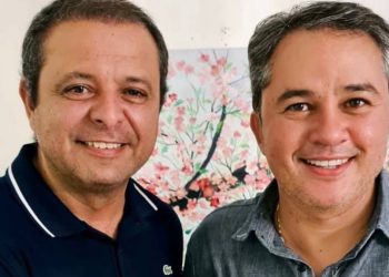 Efraim fura “bloqueio” de Cícero e anuncia apoio de vereador do Republicanos na Capital