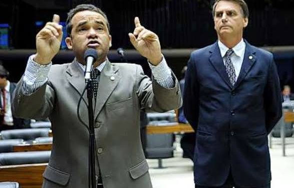 Amigo pessoal de Bolsonaro, Major Fábio deve dividir votos do bolsonarismo na Paraíba