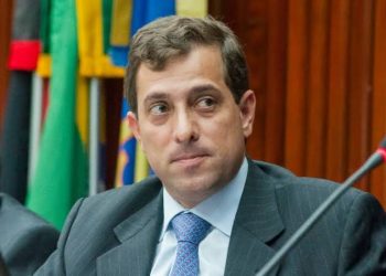 Gervásio ironiza Jackson Macedo: “Está desorientado, manda ele se candidatar para saber quantos votos tem”