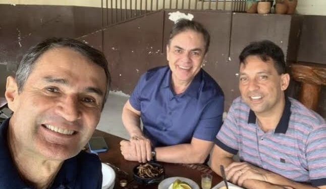 Bastidores: Cássio admite substituição de Pedro por Romero