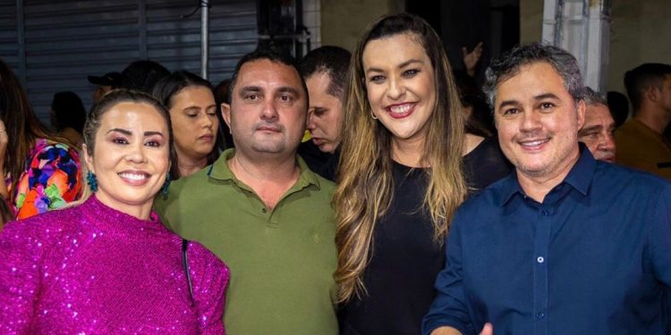 No Brejo, Efraim recebe apoio dos prefeitos de Pilõenzinhos e Juarez Távora