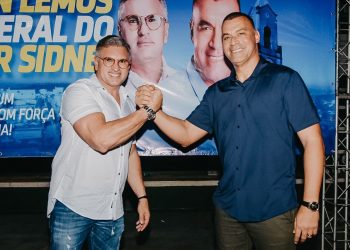 Diante de multidão, prefeito de Sapé e todo seu grupo político anunciam apoio à reeleição de Julian Lemos