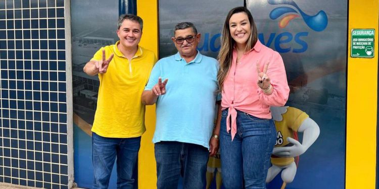 Em Guarabira, Efraim recebe apoio do presidente da Guaraves