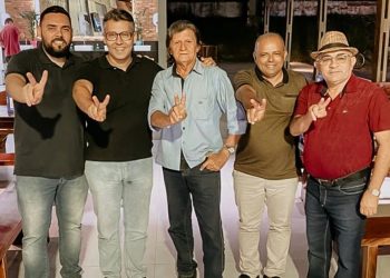 Presidente da Câmara de Alagoa Grande e suplentes declaram apoio a Leonardo Gadelha