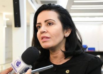 Bastidores: prefeito paraibano revela que Pollyana Dutra foi escolhida por João Azevêdo para vaga ao Senado