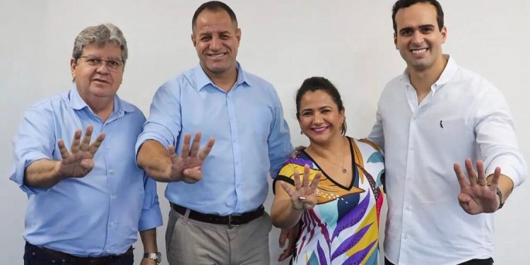 Candidato a vice-prefeito na chapa de Ana Cláudia Vital em 2020, fecha com João Azevêdo