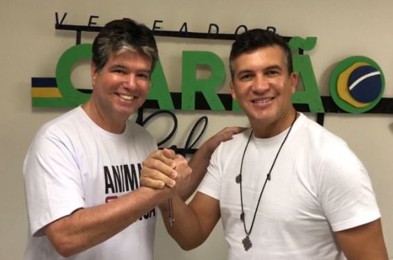 Bolsonarista, vereador Carlão Pelo Bem abandona candidatura pelo PL para apoiar Ruy Carneiro