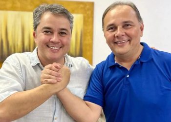 Senado: Ludgério adere a Efraim e traz dois prefeitos da sua base aliada