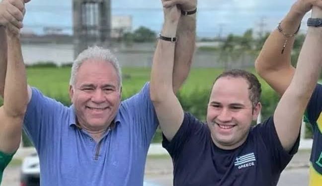 Em João Pessoa, ministro da Saúde se irrita com pergunta sobre participação na candidatura do filho