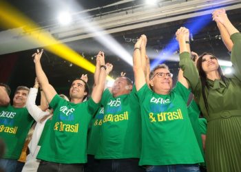 Durante convenção, PL oficializa Arthur Bolinha como vice de Nilvan