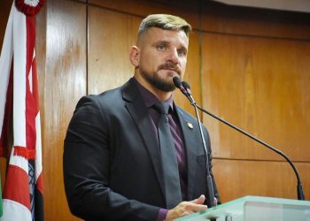 Após abrir mão de comitê, candidato a deputado estadual disponibiliza “delivery” para entrega de materiais