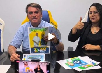 Em live nas redes, Bolsonaro pede votos para Nilvan e Bruno Roberto