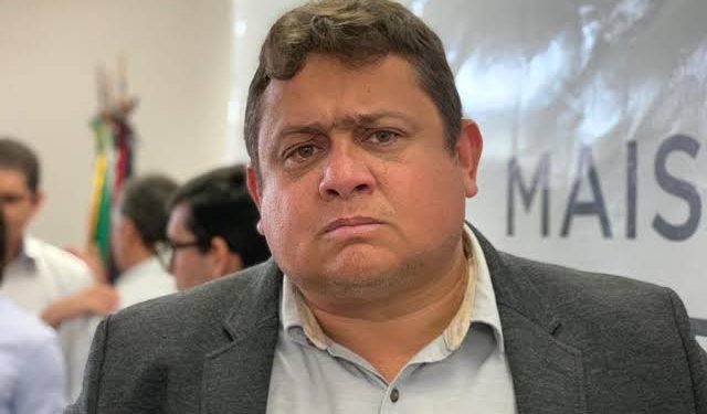 Walber Virgolino tem comitê invadido em João Pessoa