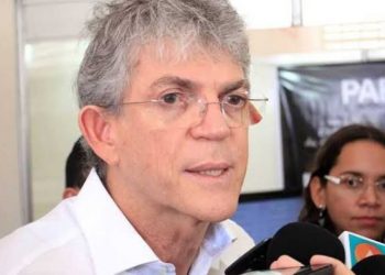 Segundo suplente de Ricardo Coutinho ao Senado omitiu posse de avião em declaração de bens ao TSE, revela jornal “O Globo”