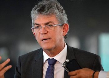 Ricardo Coutinho cobra “pressa” de ministra do STF para analisar processo onde tentar derrubar inelegibilidade
