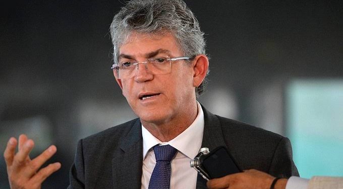 Ricardo Coutinho cobra “pressa” de ministra do STF para analisar processo onde tentar derrubar inelegibilidade