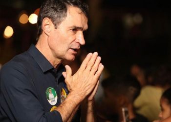 Gigante em Campina Grande, Romero é mero coadjuvante em João Pessoa