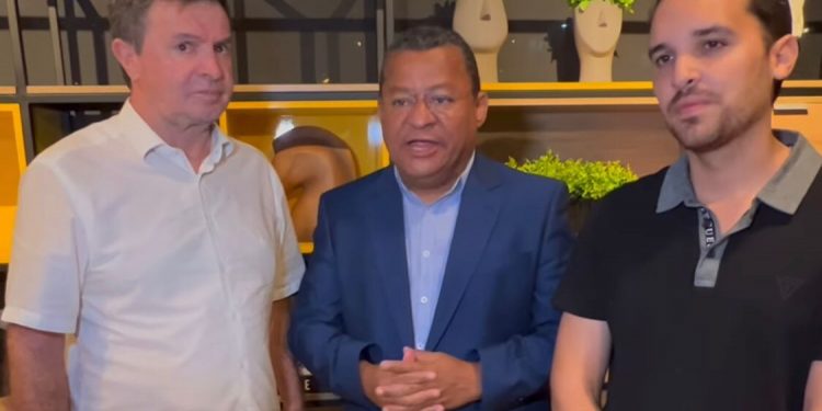 Restando cinco dias para as eleições, Nilvan recebe o apoio do primeiro prefeito