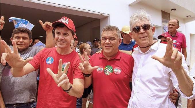 Proibido de receber recursos do fundo partidário, campanha de Ricardo apresenta déficit de quase R$1 milhão