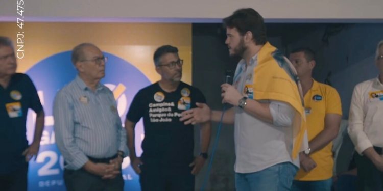 Sem declarar apoio a Romero, Bruno Cunha Lima distribui afagos a Léo Gadelha: “Me sinto representando por você”