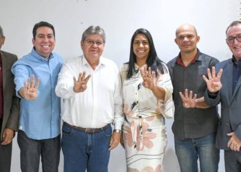 Filha do presidente da Assembleia de Deus e suplente de deputada, Lucinha Lima declara apoio a João