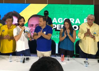 Deputado Eduardo Brito declara apoio a Pedro, mas não leva prefeitos de sua base