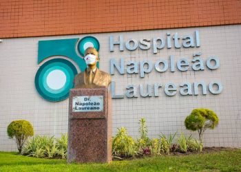 Governador anuncia instalação de unidade do Hospital Laureano no Sertão