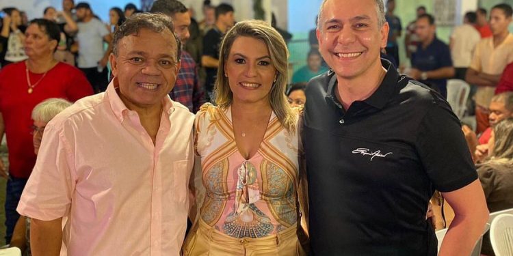 Prefeita de Bayeux exonera todos os cargos de vereador aliado da deputada Jane Panta