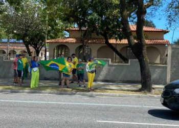 Bolsonaristas protestam contra vitória de Lula, em JP
