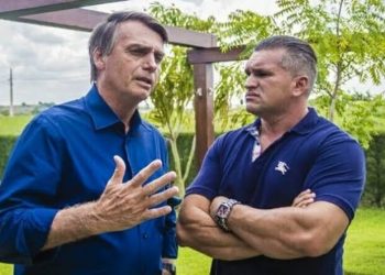 Julian Lemos diz que casamento de Bolsonaro é apenas de “fachada” e revela agressões