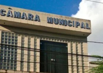 Câmara de Santa Rita se transforma em cabide de emprego para comissionados, aponta MPPB