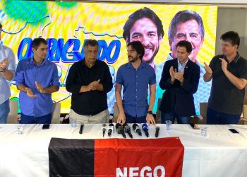 Pedro cumprimenta João Azevedo pela vitória e diz que será um “fiscal” do Governo