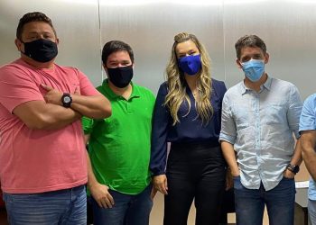 Bastidores: oposição na ALPB discutirá estratégia da escolha de nome à presidência da Casa