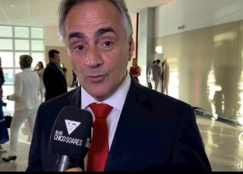 Luciano Cartaxo e o show de “estrelismo” durante a diplomação dos candidatos eleitos