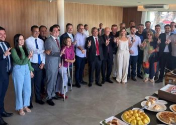 Bastidores: apesar de “apoiarem” candidatura de Galdino, deputados falavam mal da sua gestão à frente da ALPB