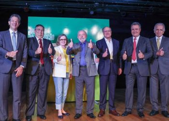 Lula deixa paraibanos fora de ministérios