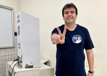 Bastidores: Eduardo Carneiro almeja presidência da Assembleia para viabilizar candidatura à Câmara Federal